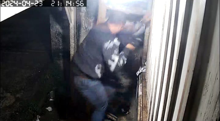 Waspada! Pasar Mojowarno Jombang Langganan Maling, Pelaku Terekam&nbsp;CCTV