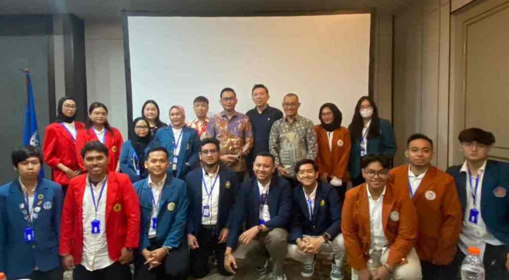 Petra dan KAD Gelar Diskusi Anti Korupsi Bersama Mahasiswa di&nbsp;Surabaya