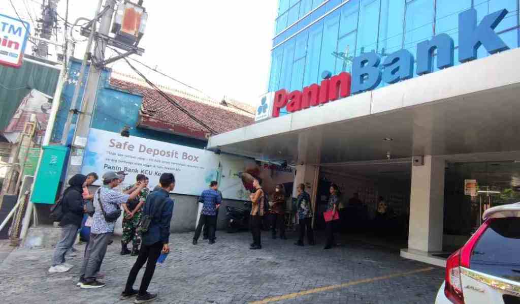 Aset Bank Panin di Surabaya dan Kediri Dieksekusi&nbsp;Pengadilan