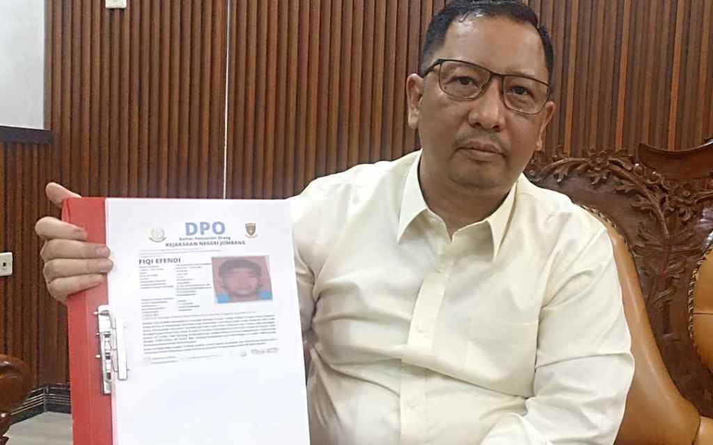 Tersangka Korupsi Pembangunan Jalan Rabat Beton di Jombang jadi DPO&nbsp;Kejari