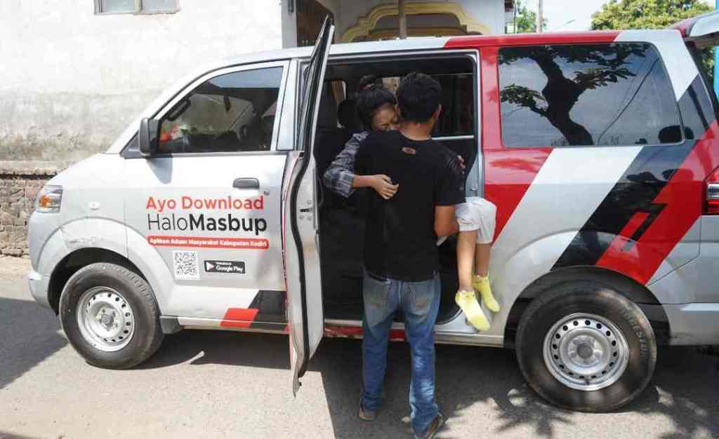 Gadis Penderita Tumor Otak di Kediri Akhirnya Dirujuk dan Rawat di&nbsp;Surabaya